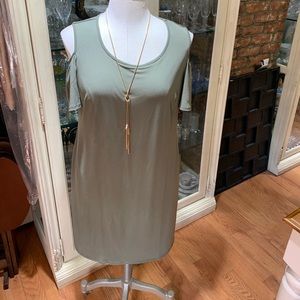 NEW Plus Size 1X Cold Shoulders Olive Dress